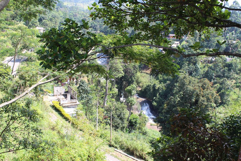 كاندي Royal Mount Hotel المظهر الخارجي الصورة
