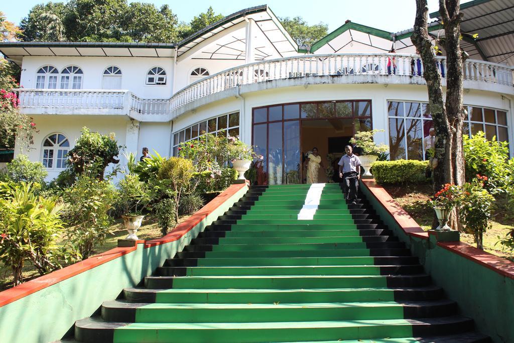 كاندي Royal Mount Hotel المظهر الخارجي الصورة